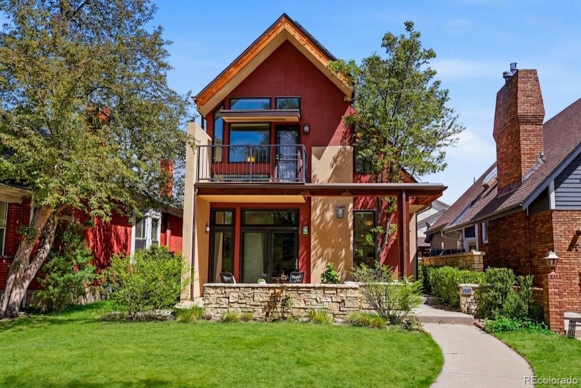 210 S Marion Parkway