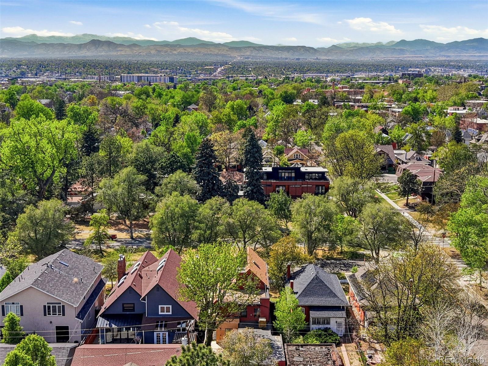 210 S Marion Parkway