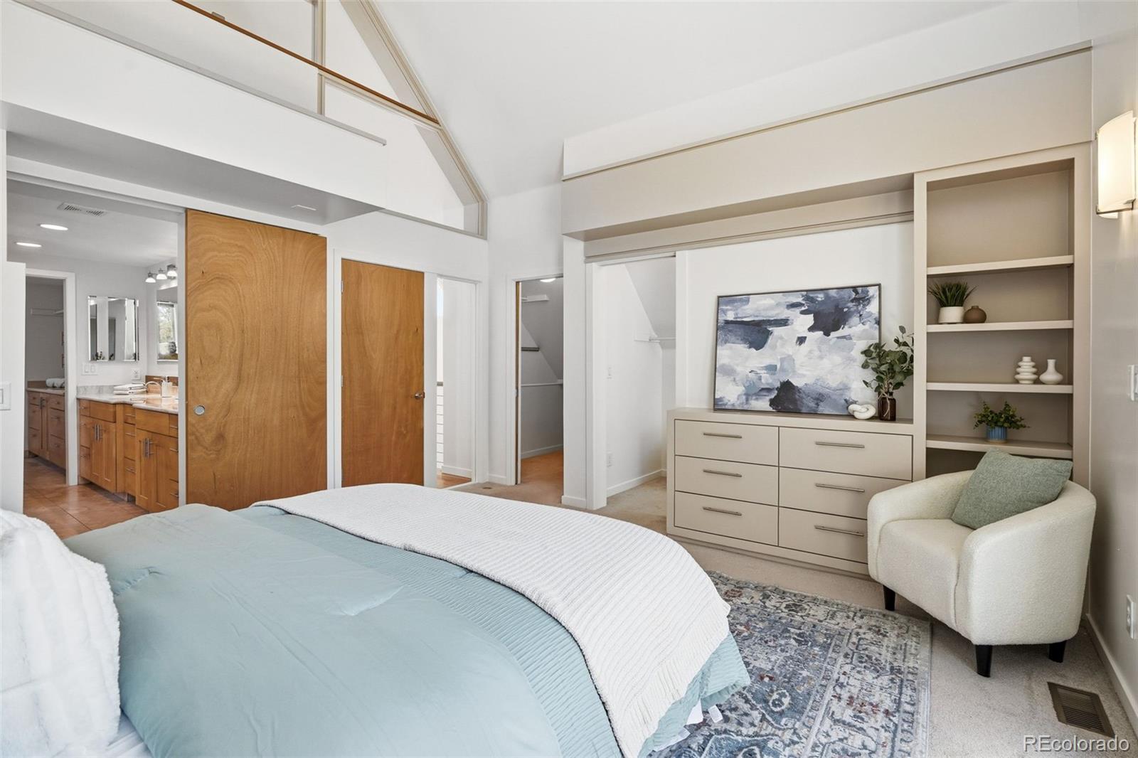 210 S Marion Parkway