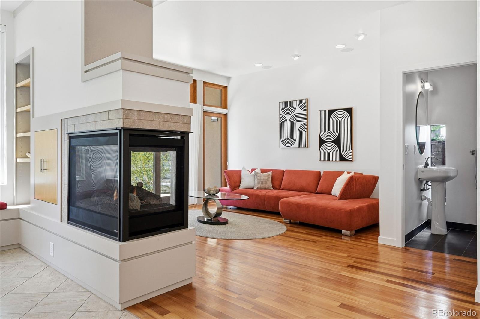 210 S Marion Parkway