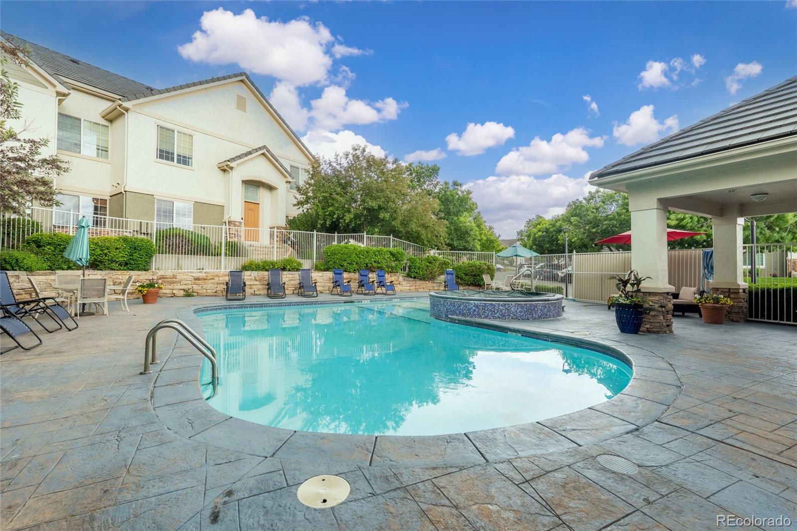 22580 E Ontario Drive Unit: 204