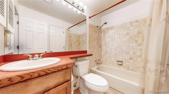 2685 S Dayton Way Unit: 244