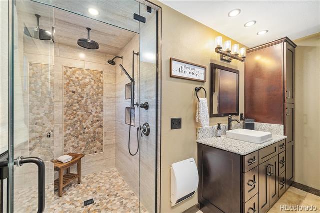 2140 Torrey Pine Drive