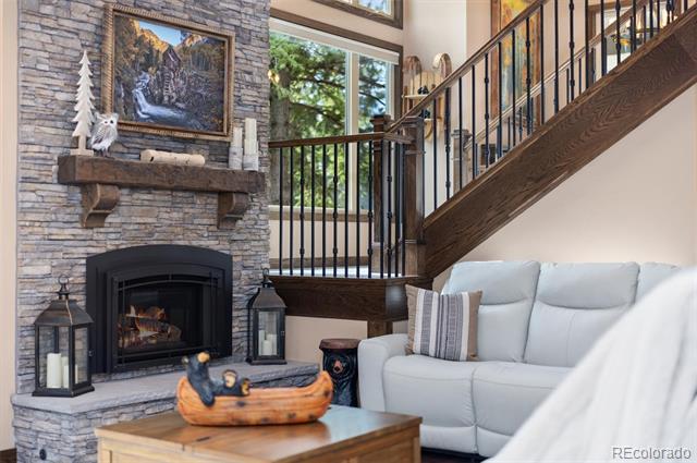 2140 Torrey Pine Drive