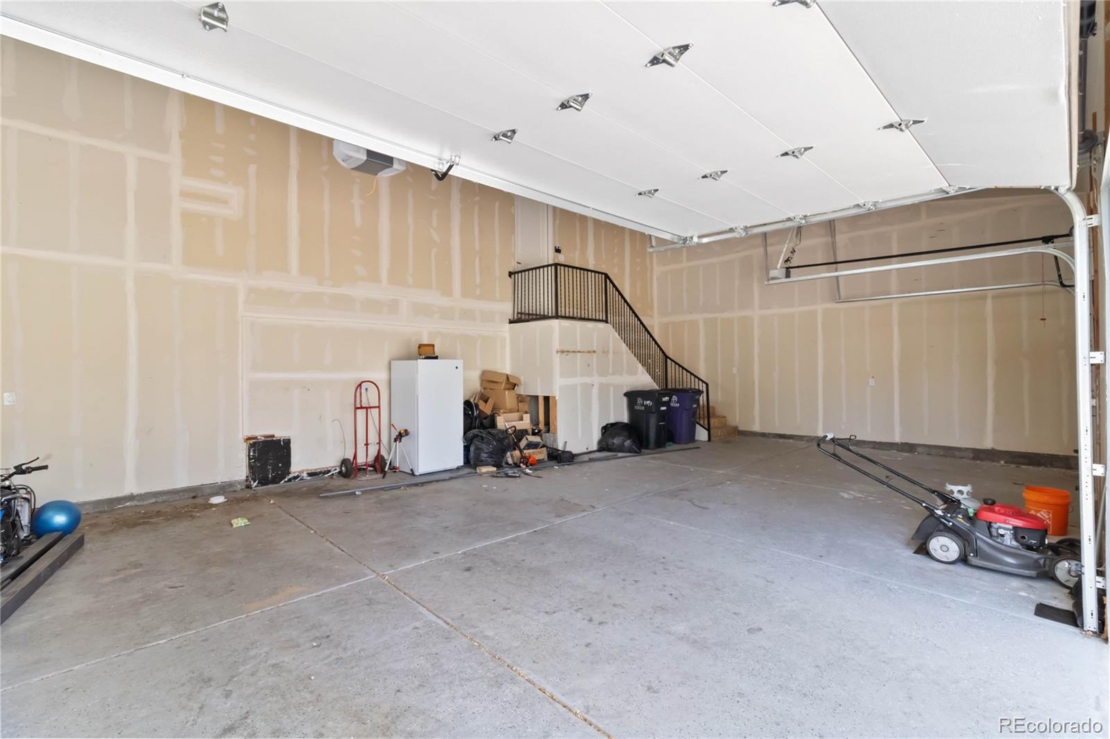 10197 E Mississippi Avenue