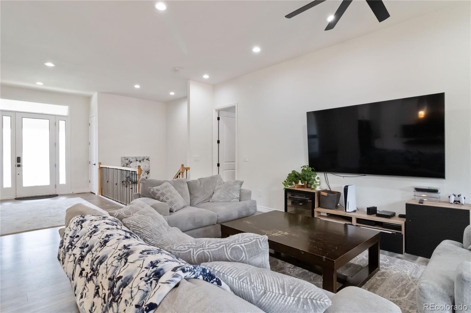 10197 E Mississippi Avenue