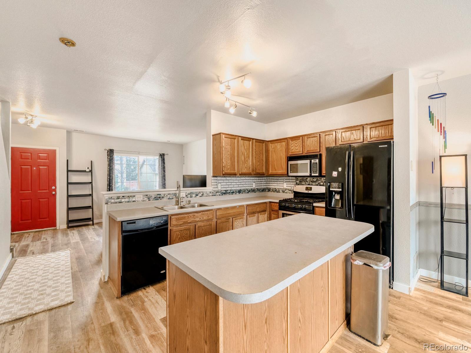 6151 Shamrock Circle