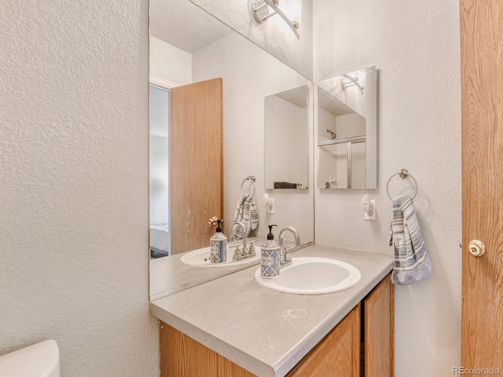 6151 Shamrock Circle