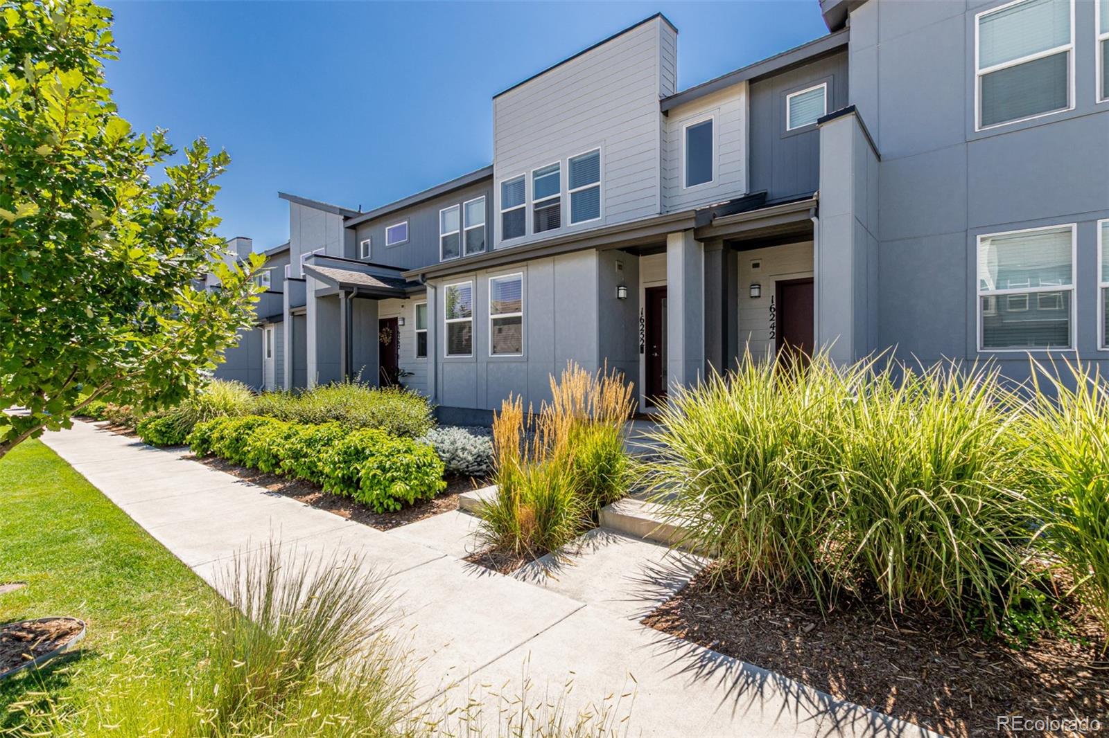 16252 E 47th Place