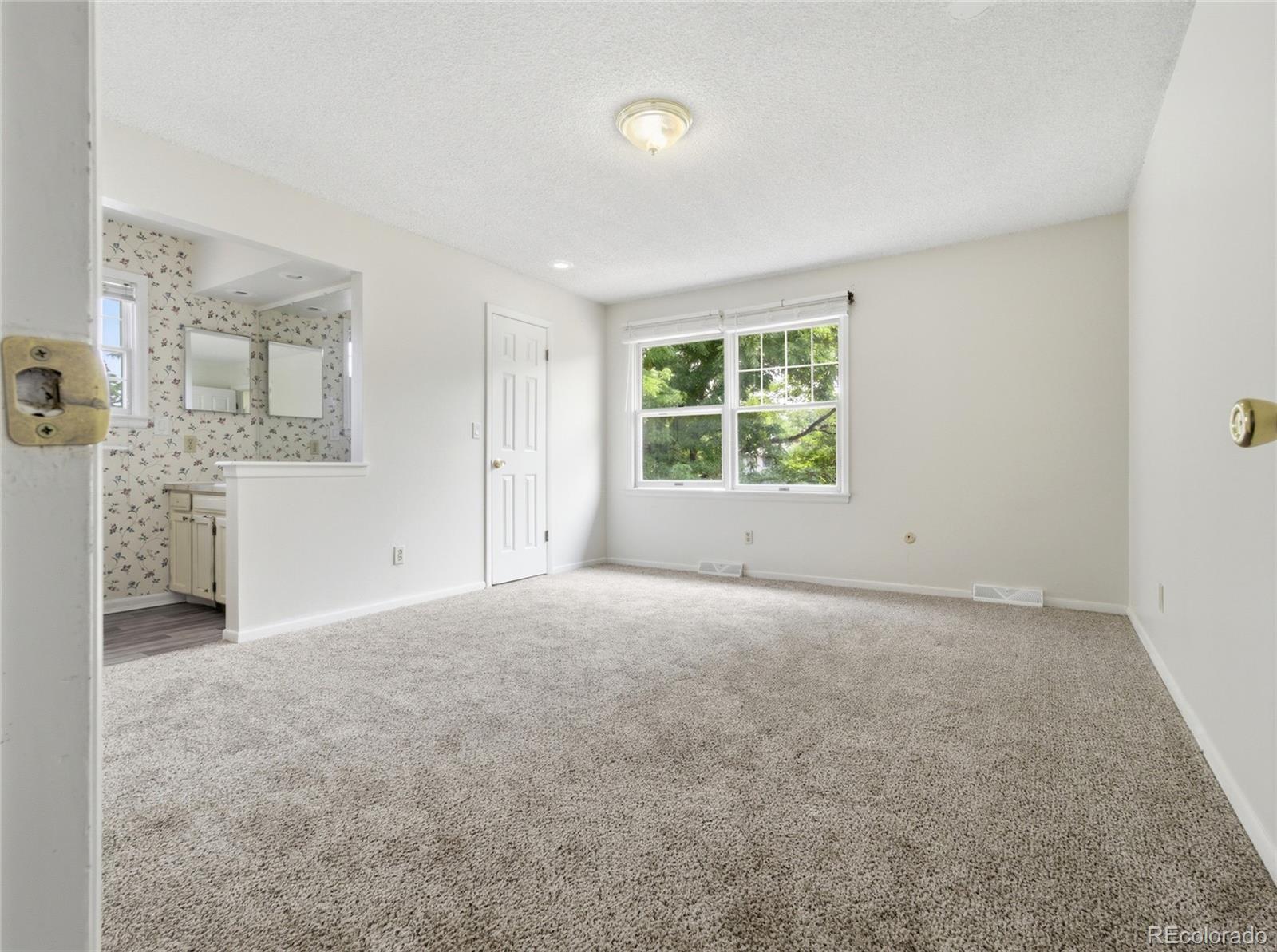 1341 S Blackhawk Way