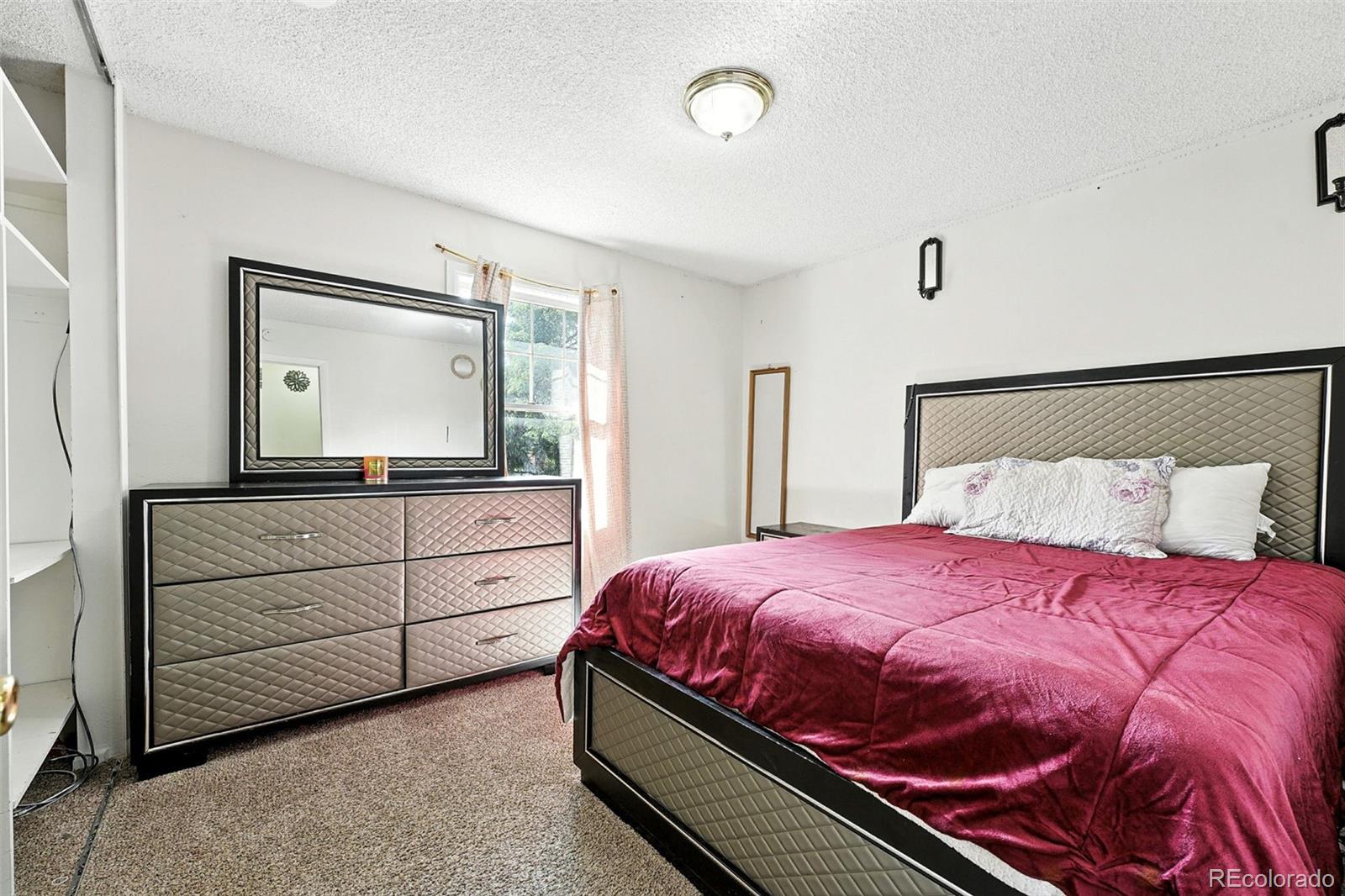 1341 S Blackhawk Way