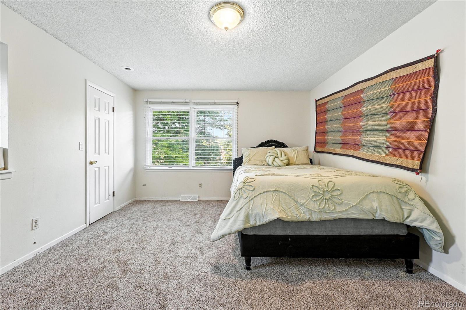 1341 S Blackhawk Way