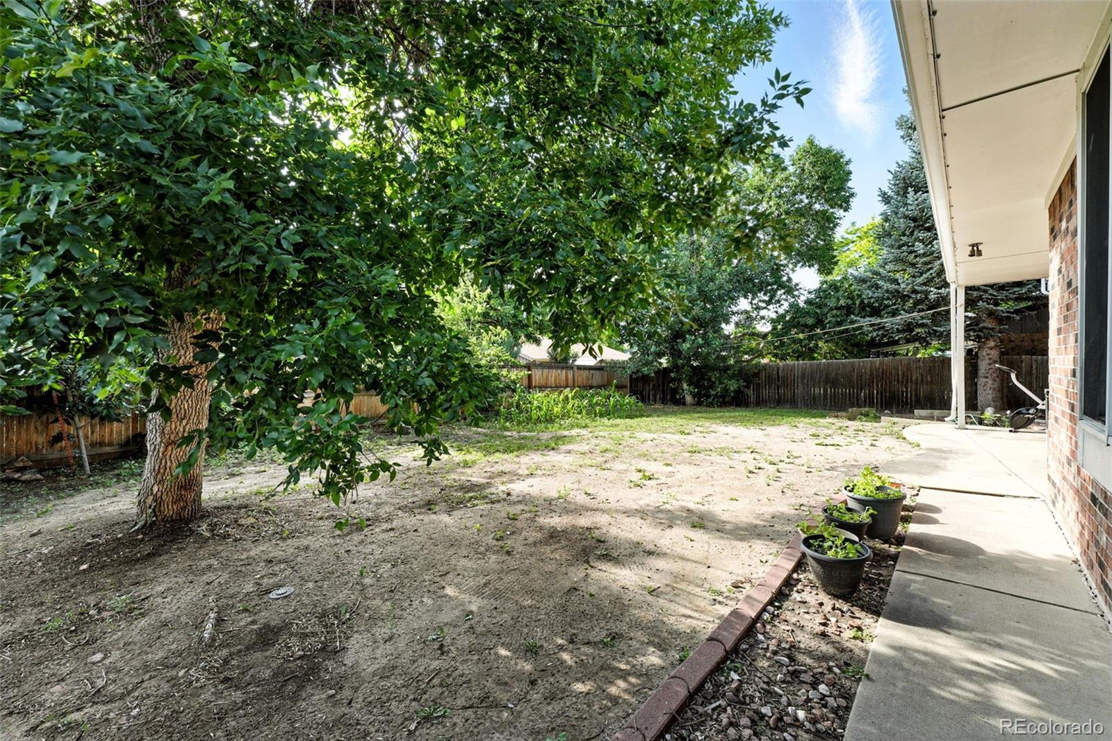 1341 S Blackhawk Way