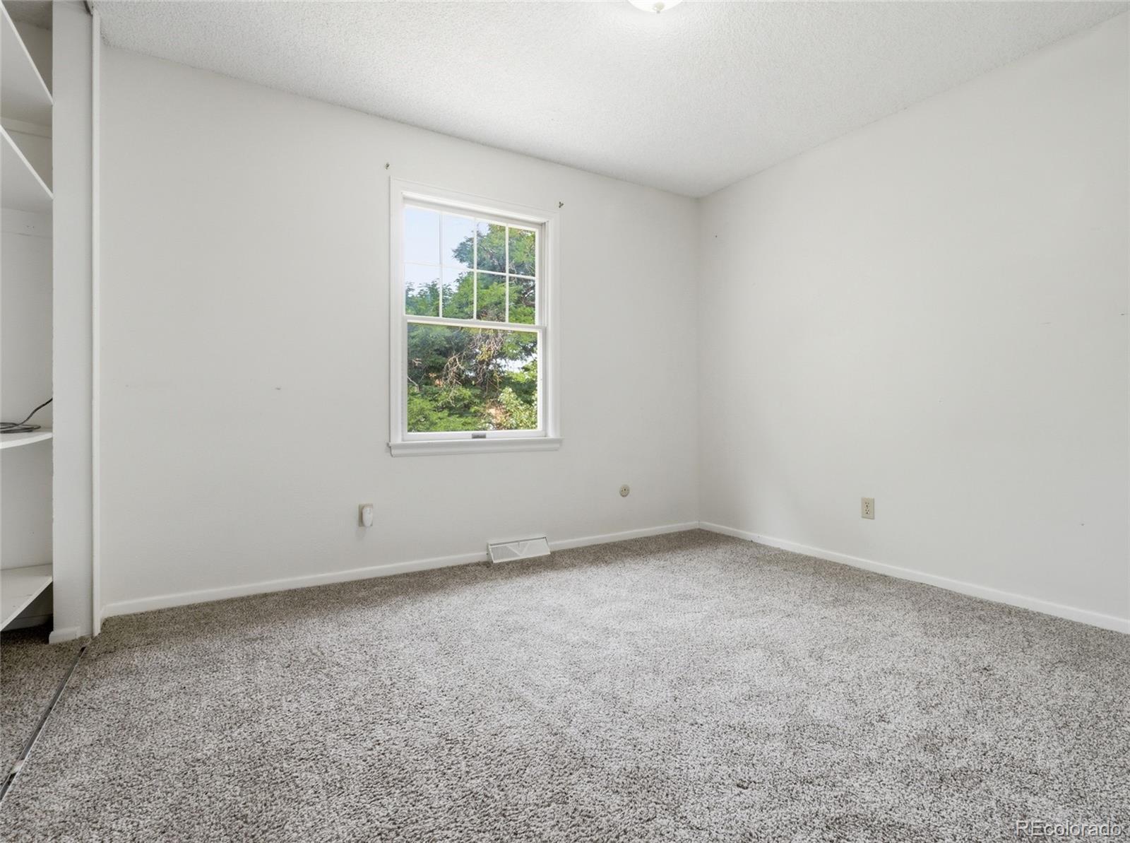 1341 S Blackhawk Way