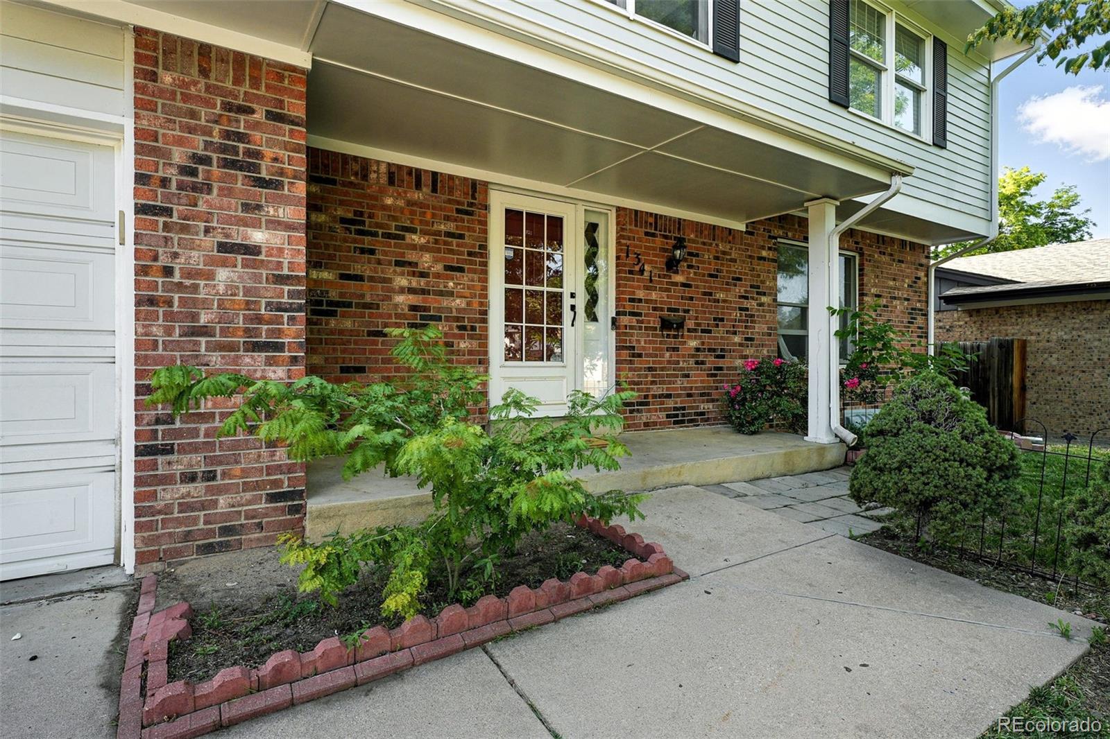 1341 S Blackhawk Way