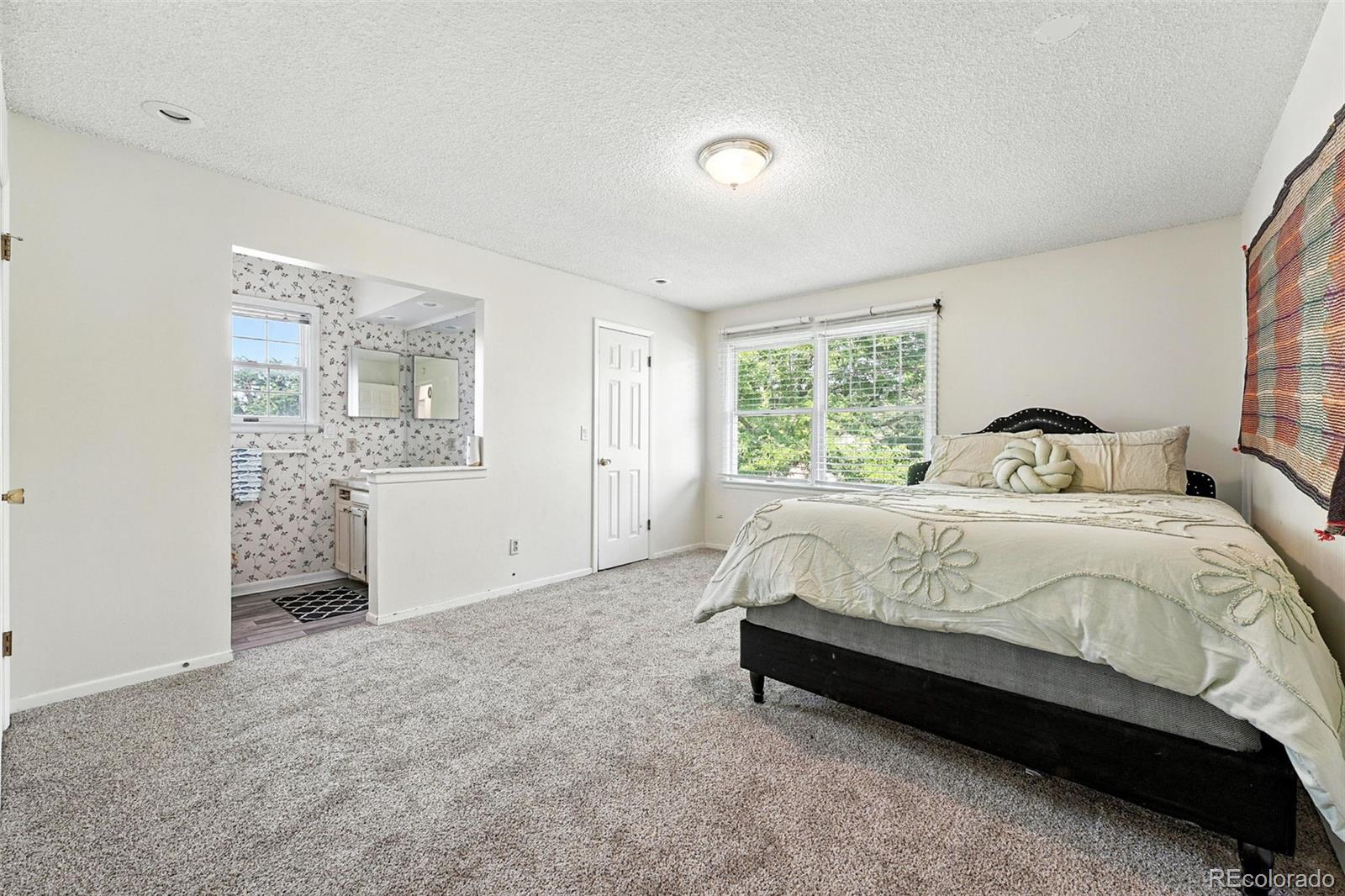 1341 S Blackhawk Way