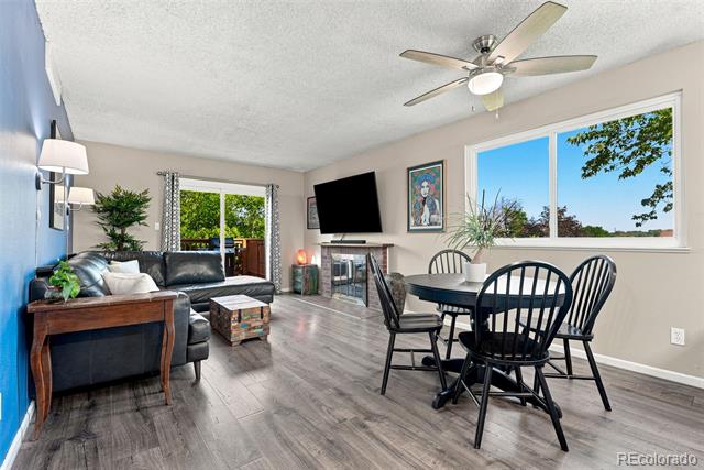 541 W Crestline Circle Unit: 10B1