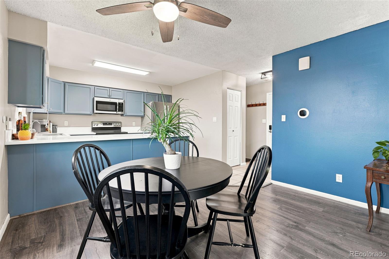541 W Crestline Circle Unit: 10B1