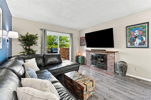 541 W Crestline Circle Unit: 10B1