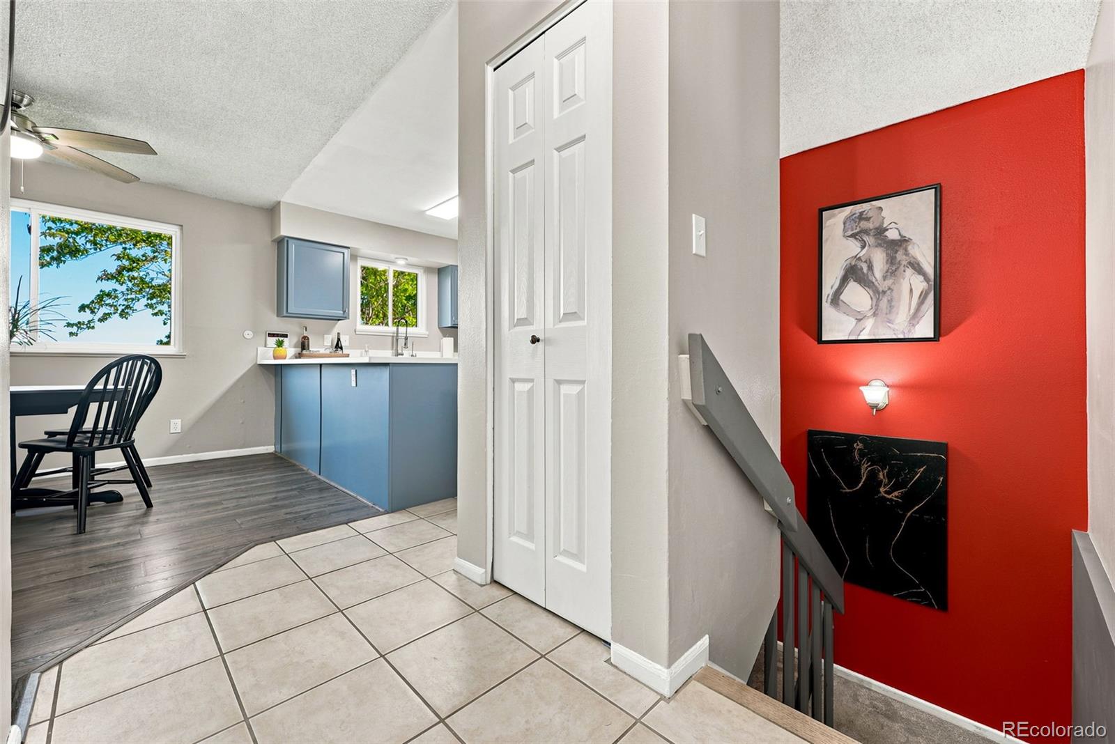 541 W Crestline Circle Unit: 10B1
