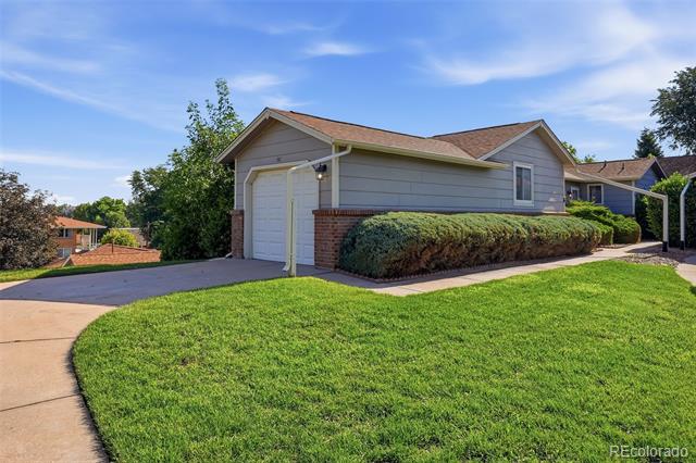 541 W Crestline Circle Unit: 10B1