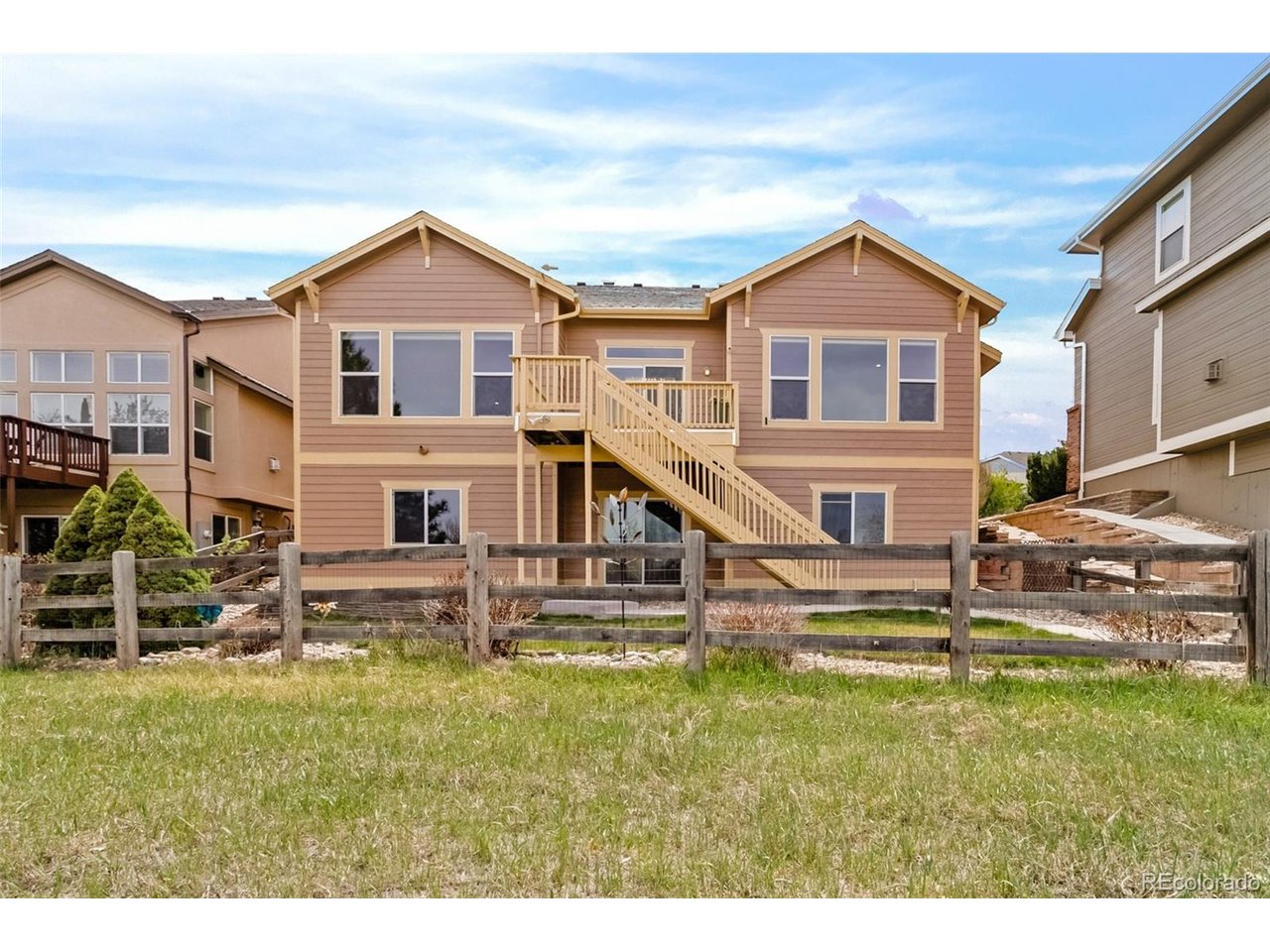 5309 W Hoover Dr