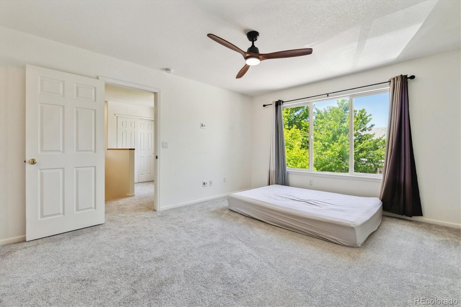9519 E Iowa Circle
