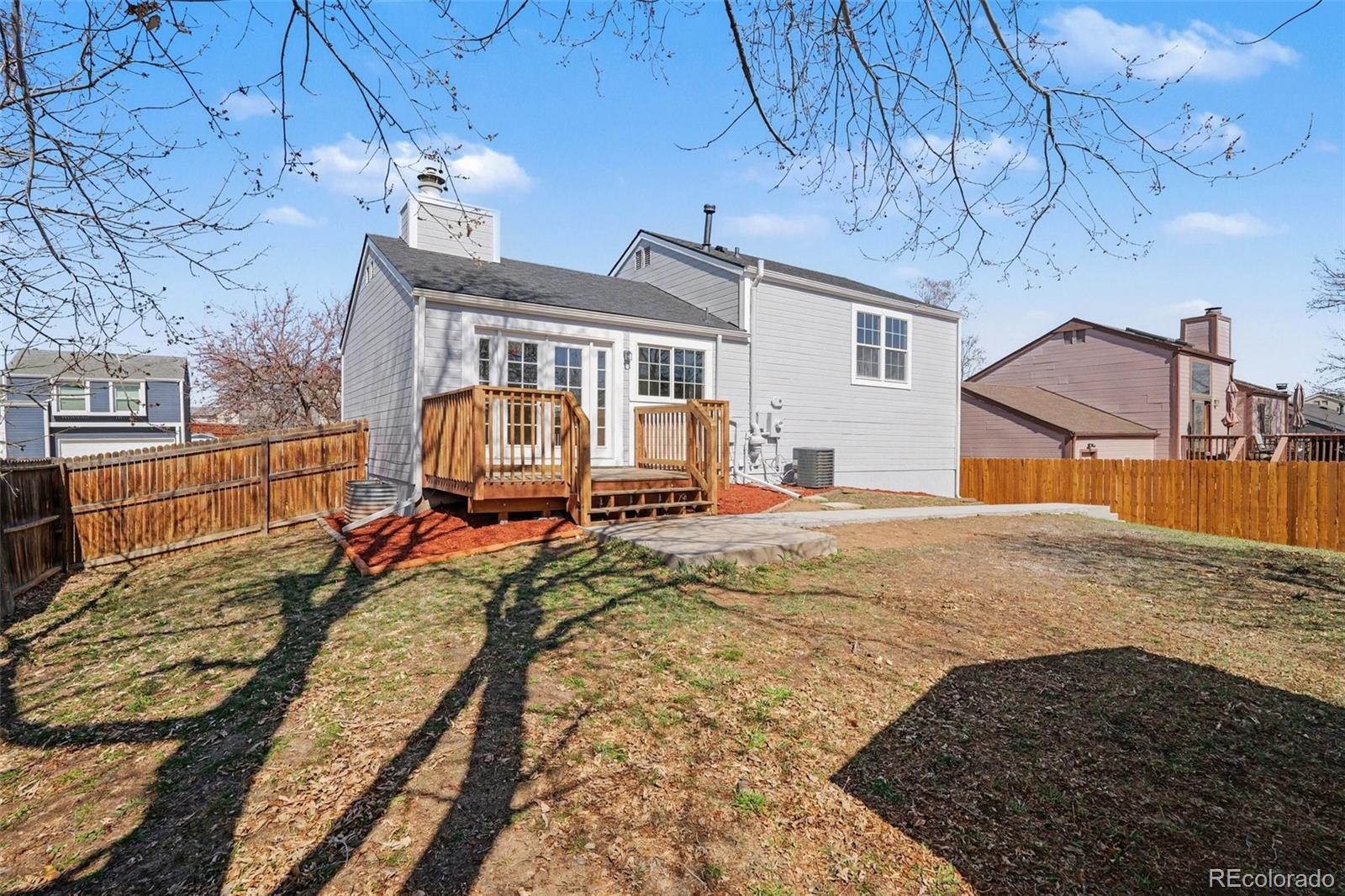 11826 W Bowles Circle