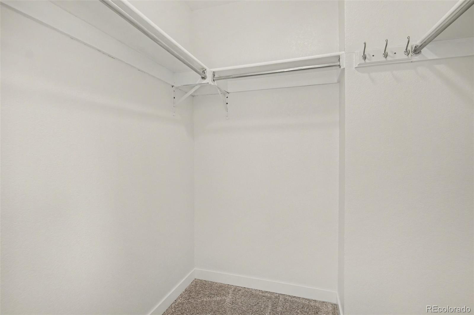 11826 W Bowles Circle