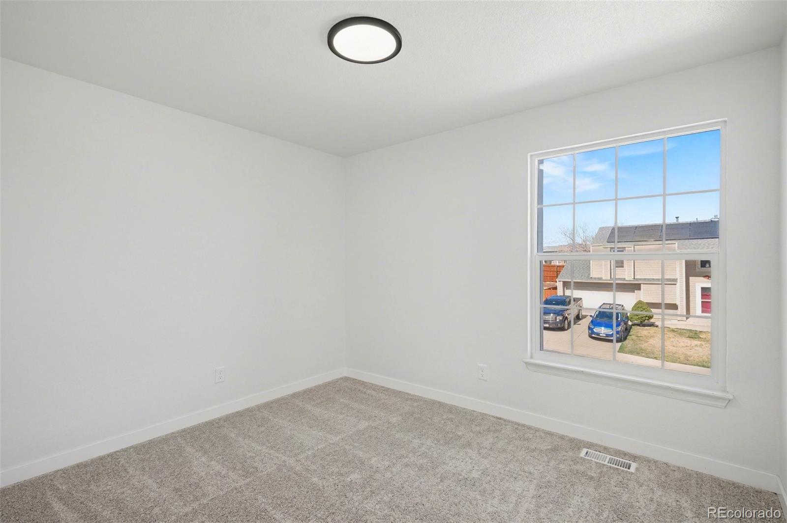 11826 W Bowles Circle