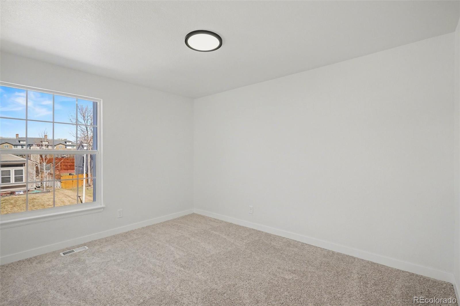 11826 W Bowles Circle