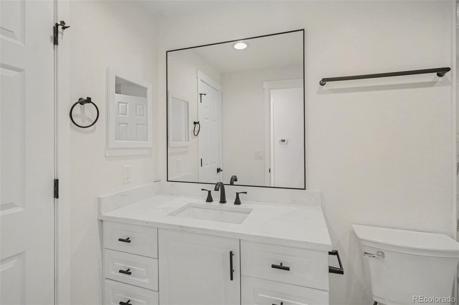 11826 W Bowles Circle