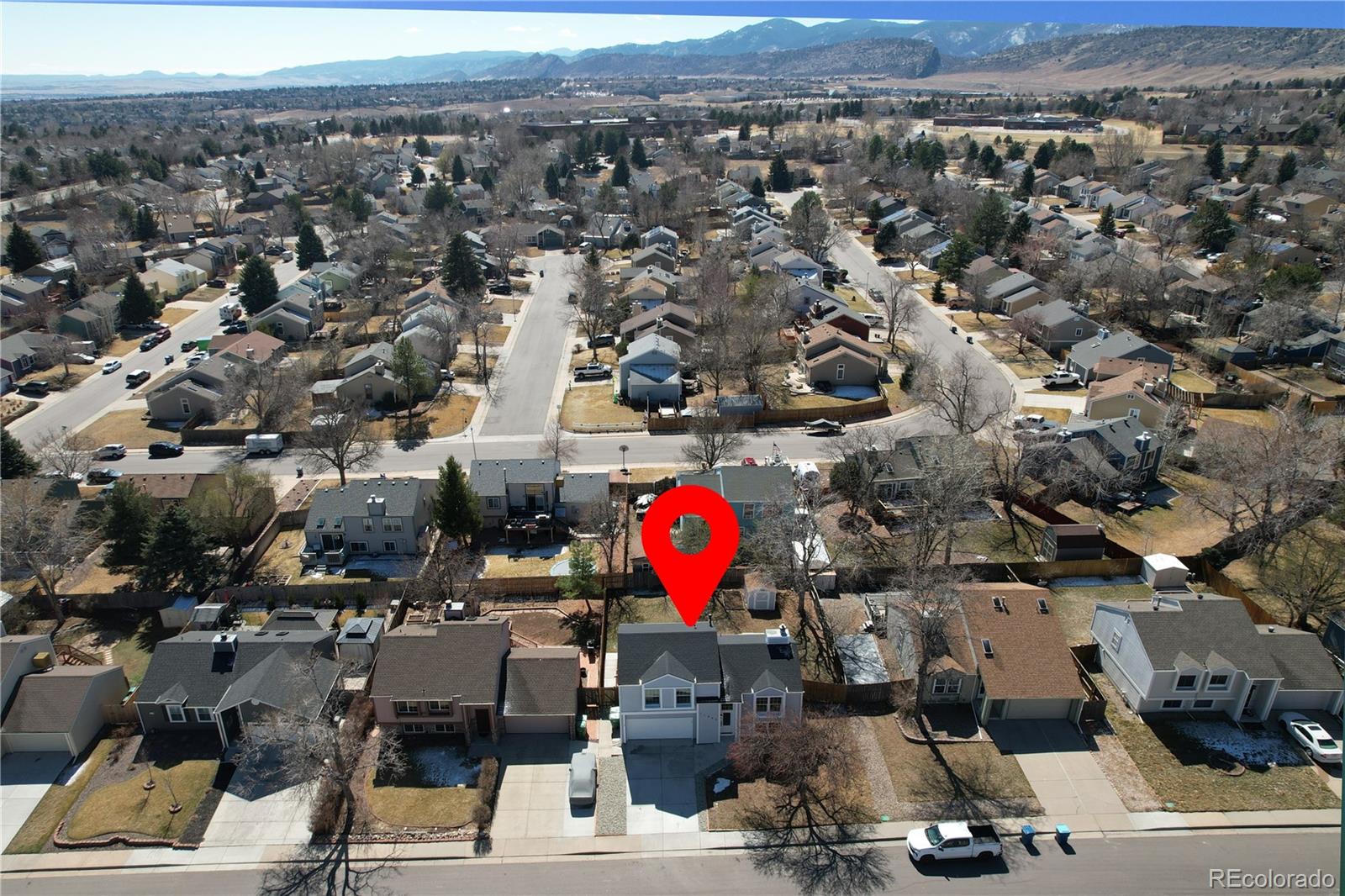 11826 W Bowles Circle