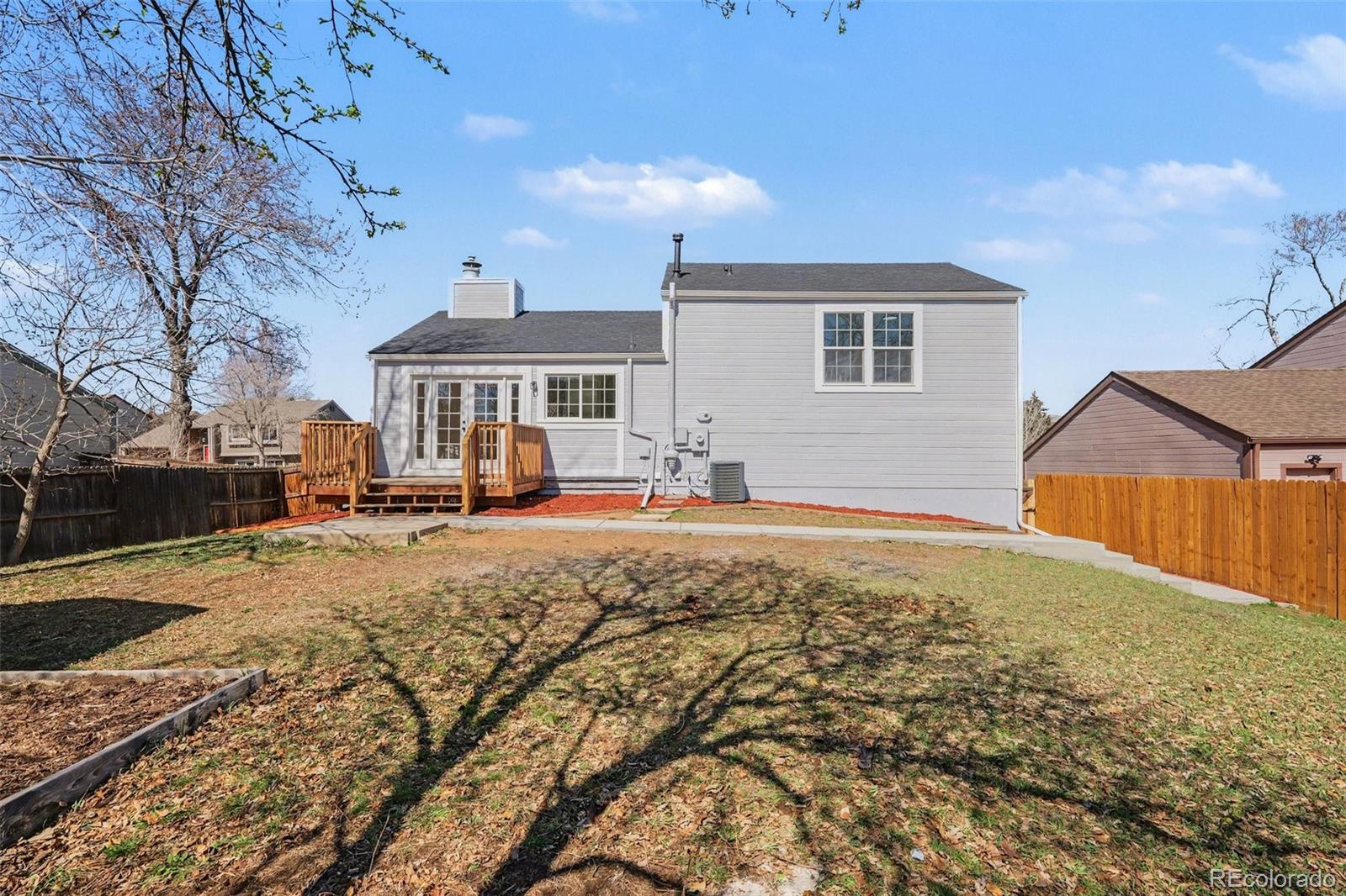 11826 W Bowles Circle