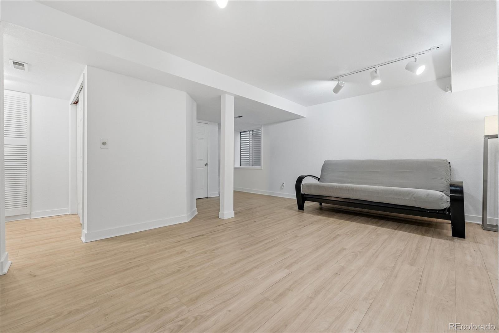 16653 E Powers Place