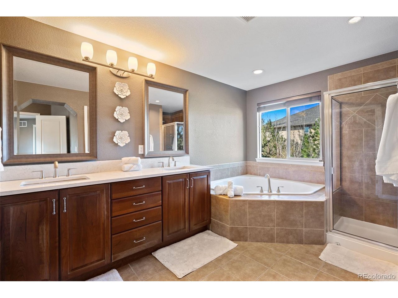 24395 E Briarwood Ave Centennial