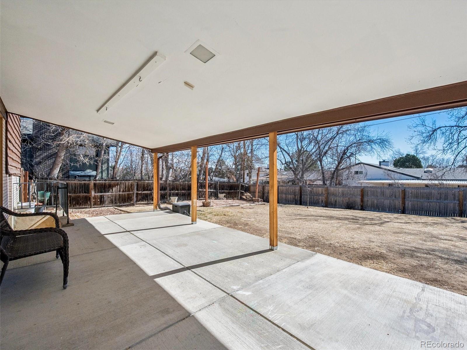 3278 S Wabash Court