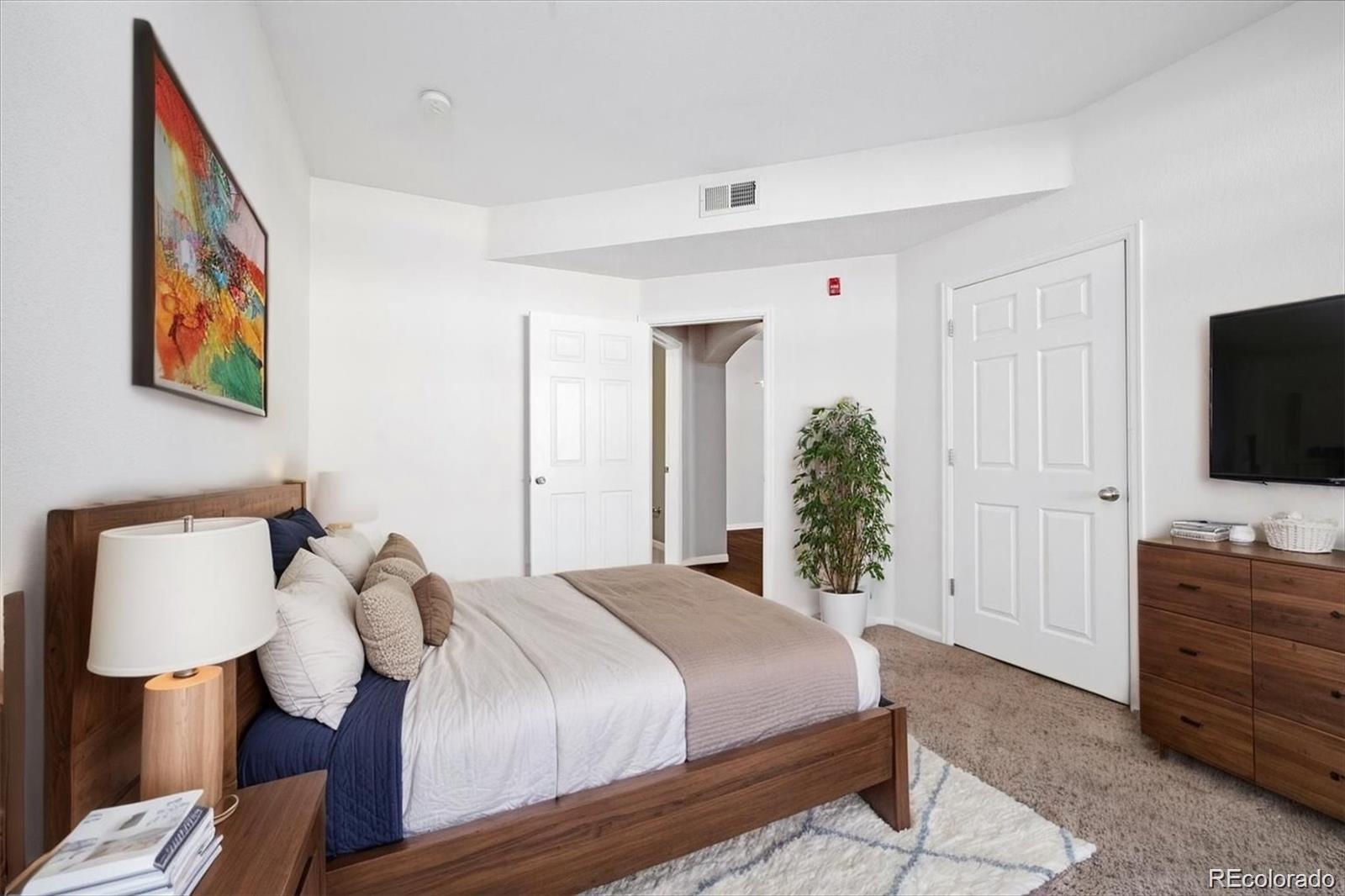 3890 S Dayton Street Unit: 105