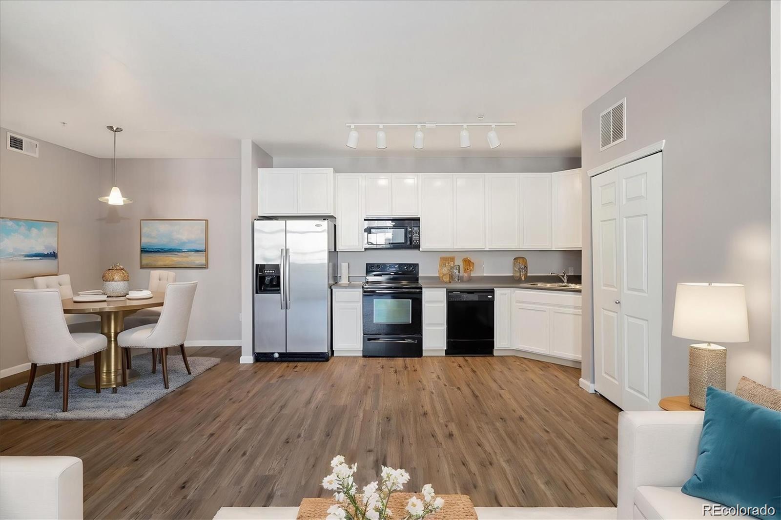 3890 S Dayton Street Unit: 105