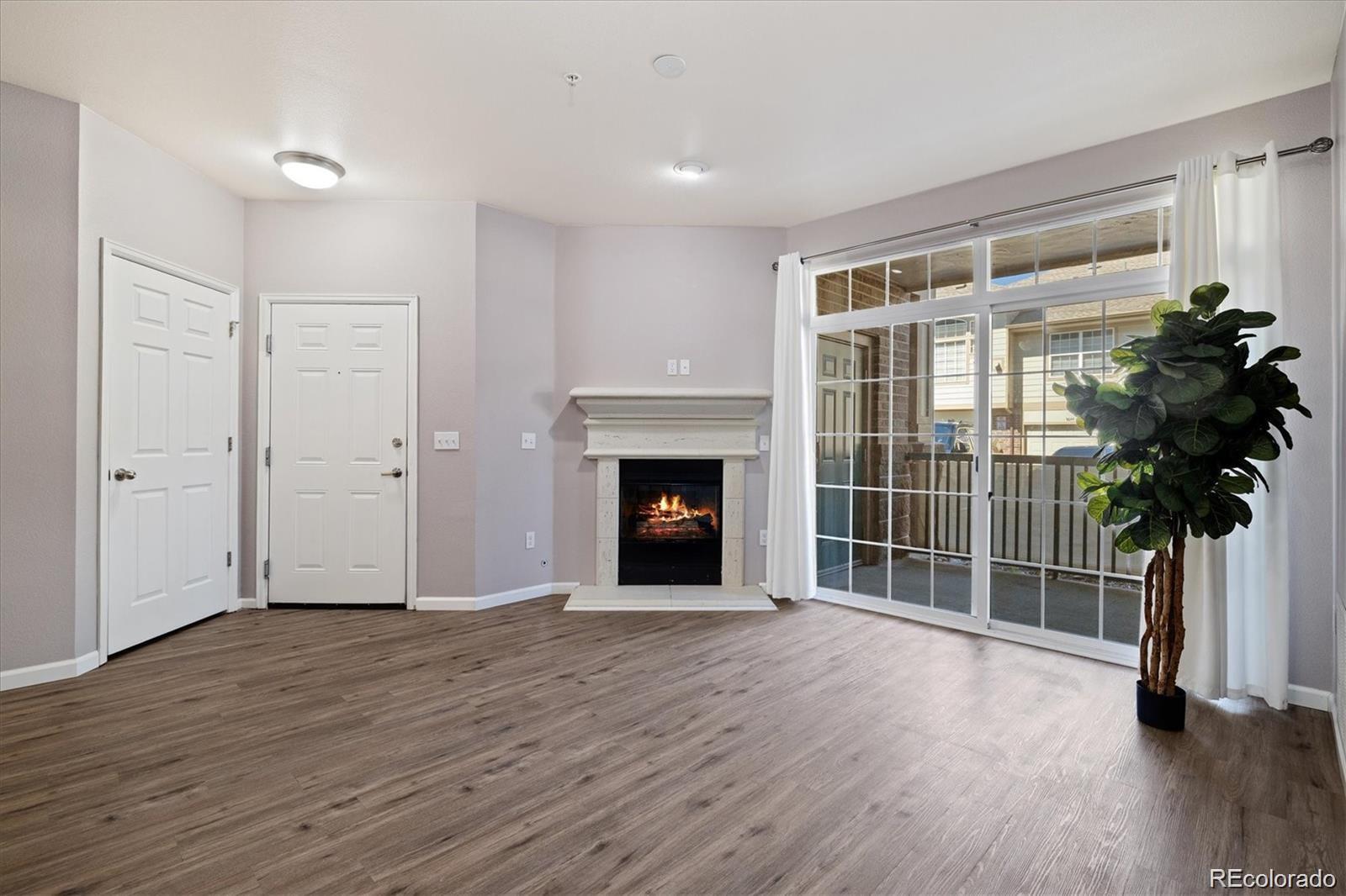 3890 S Dayton Street Unit: 105