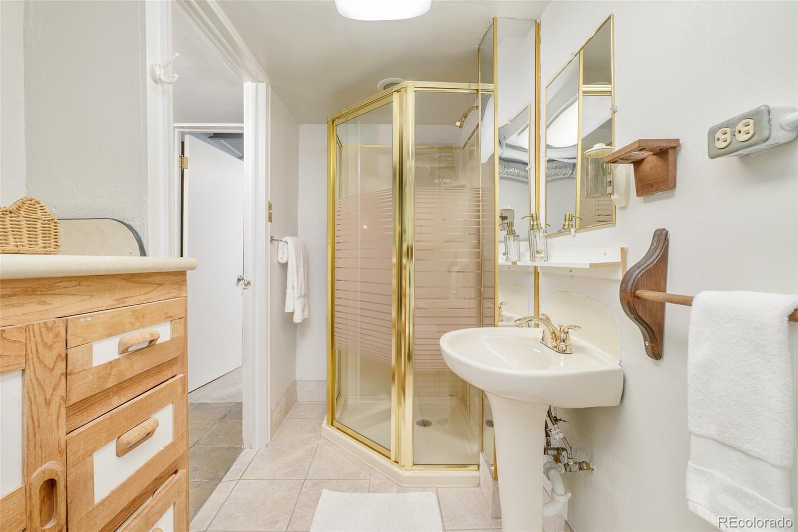 9656 Rensselaer Drive