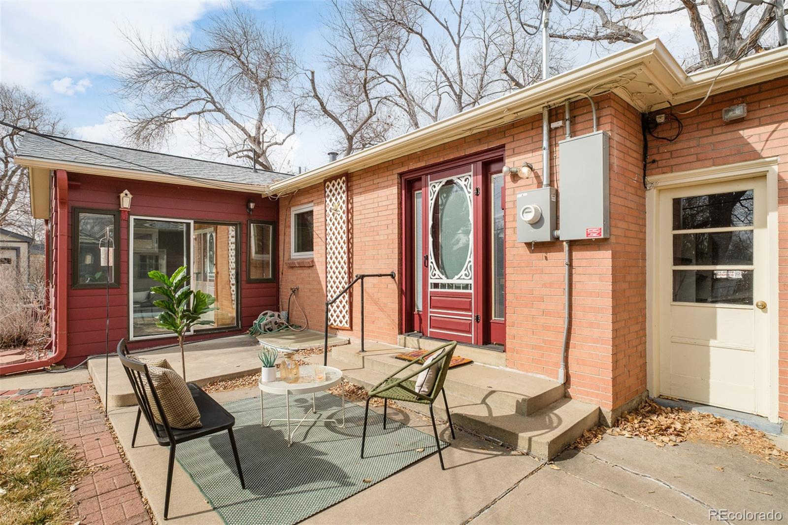 9656 Rensselaer Drive