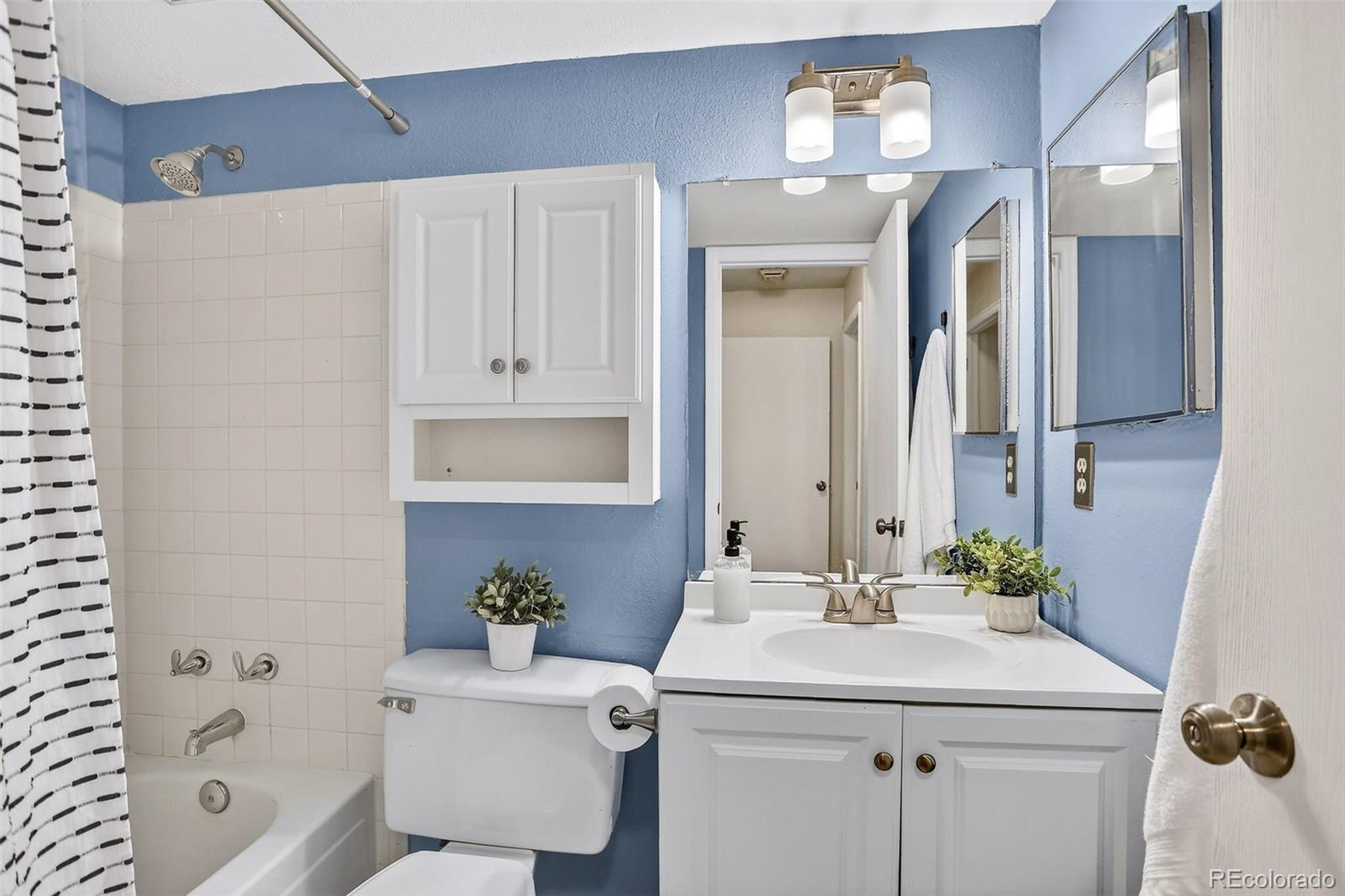 523 Timberline Place