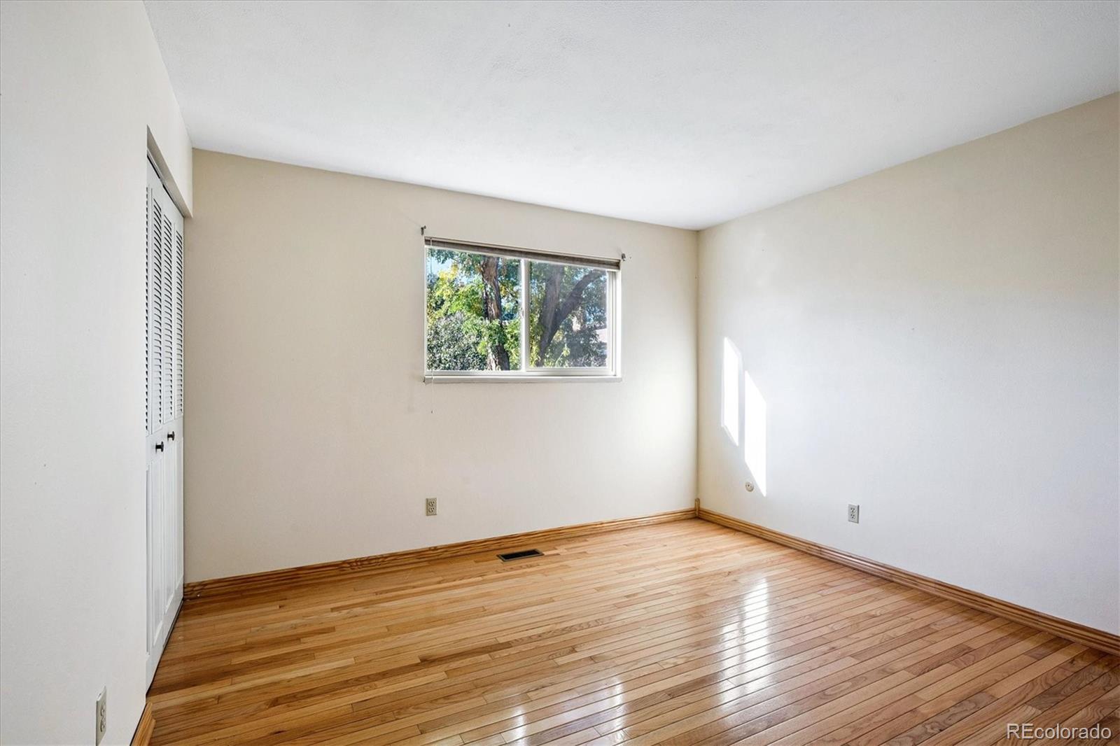 18851 E Cornell Avenue