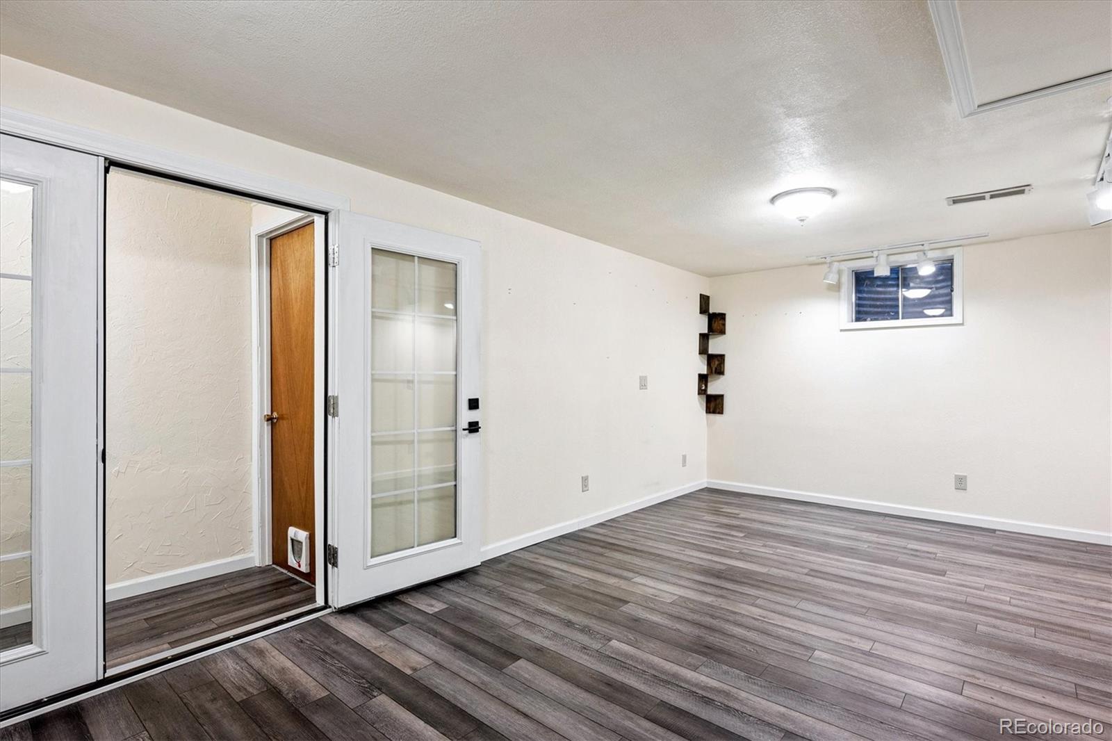 18851 E Cornell Avenue