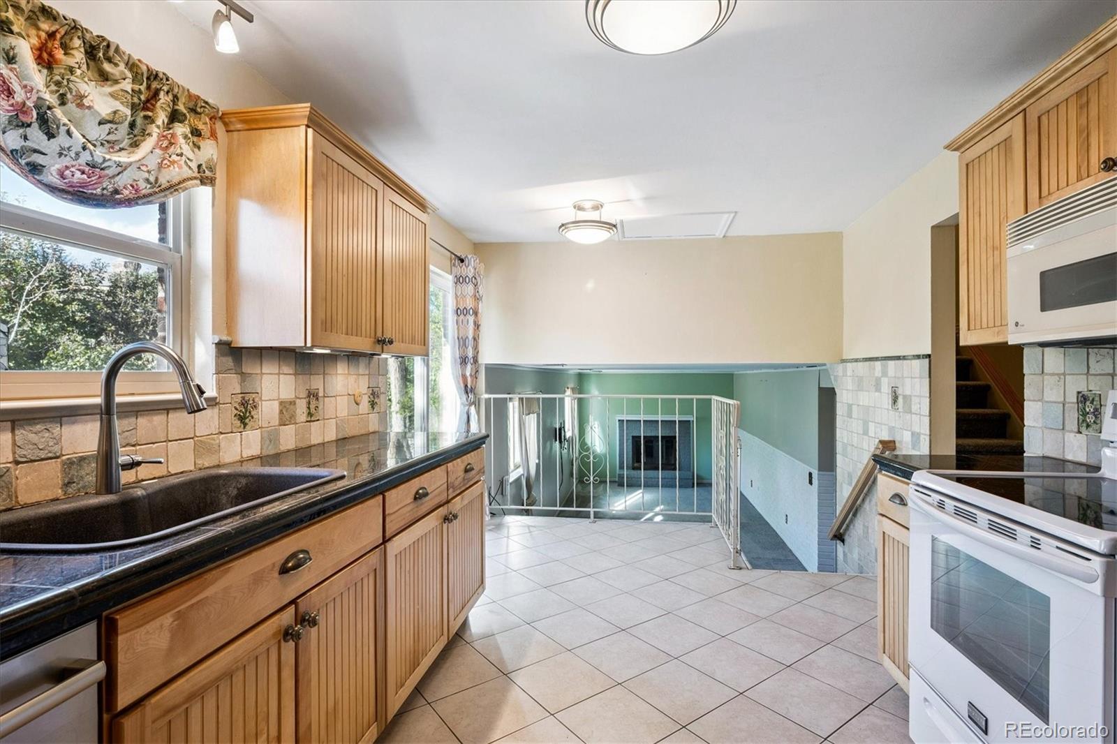 18851 E Cornell Avenue