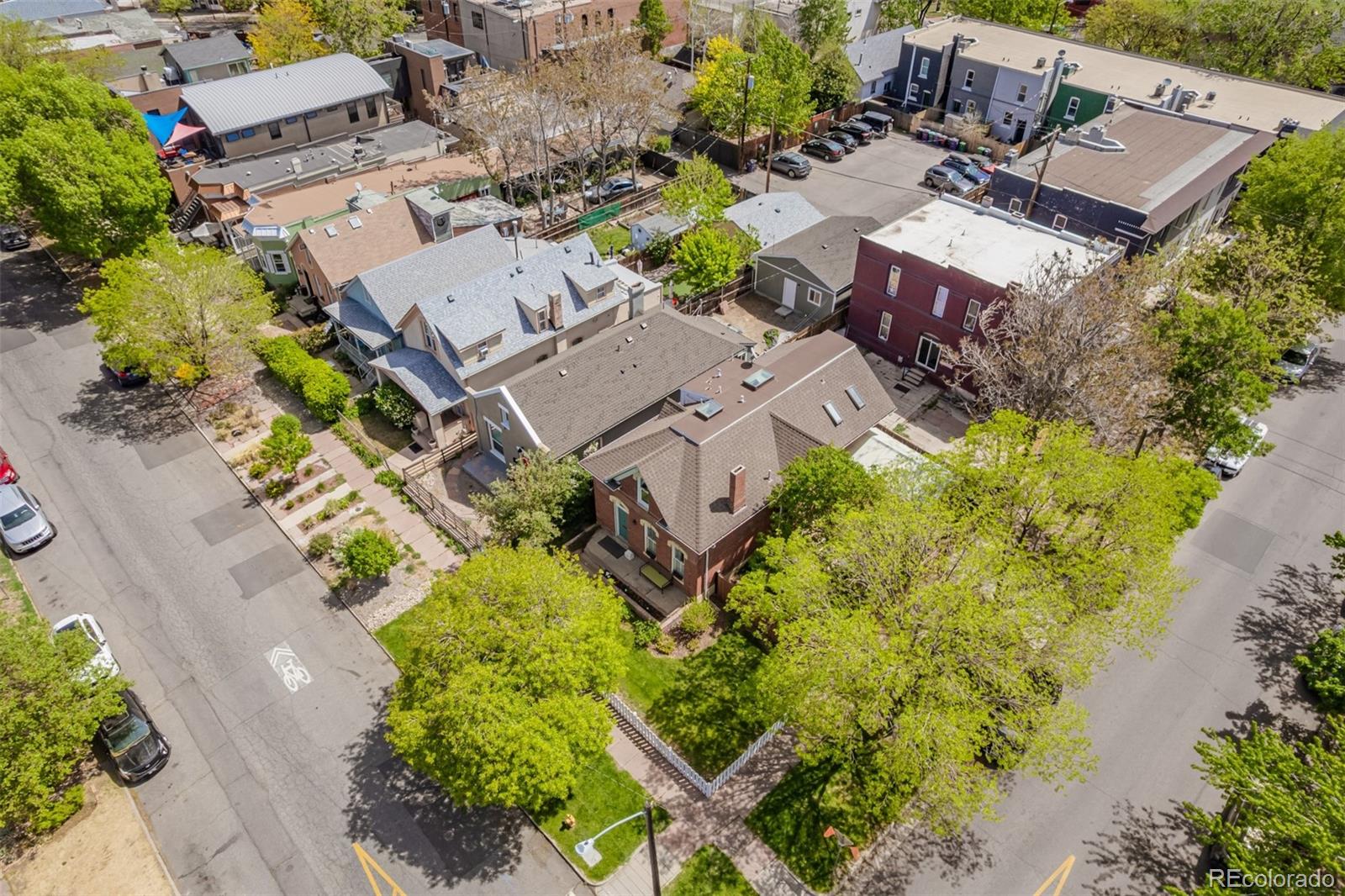 2504 Glenarm Place