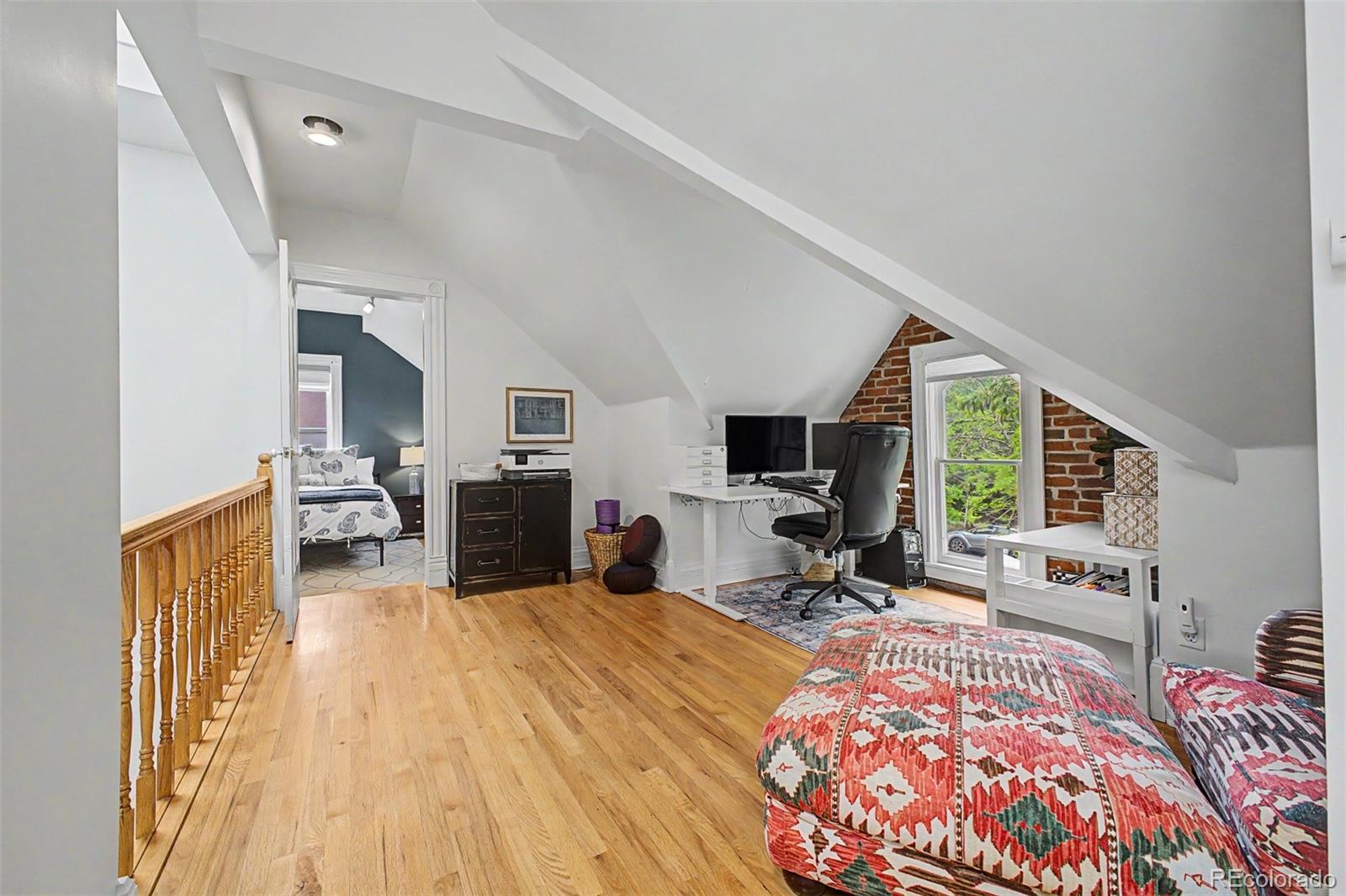 2504 Glenarm Place