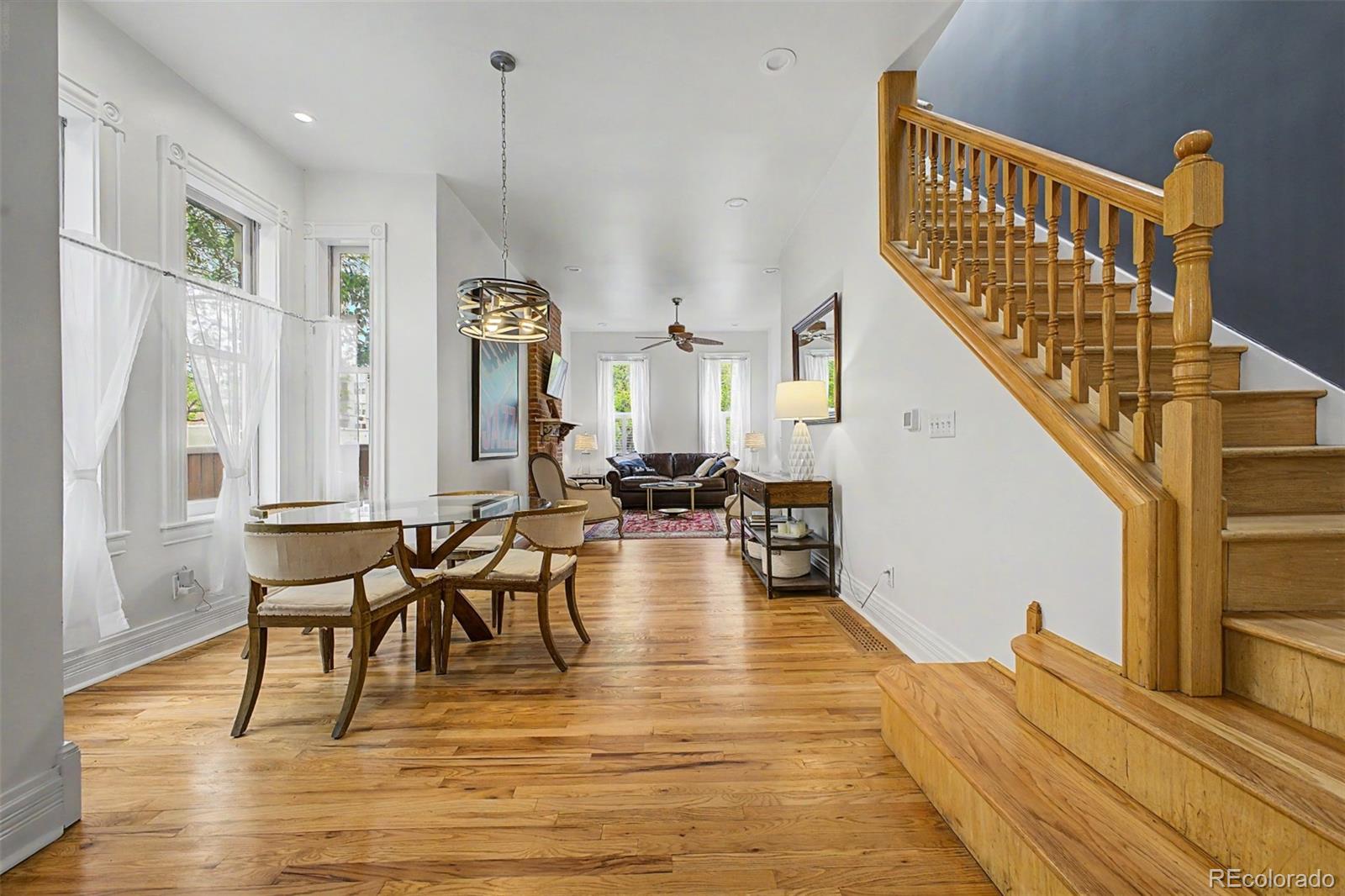 2504 Glenarm Place