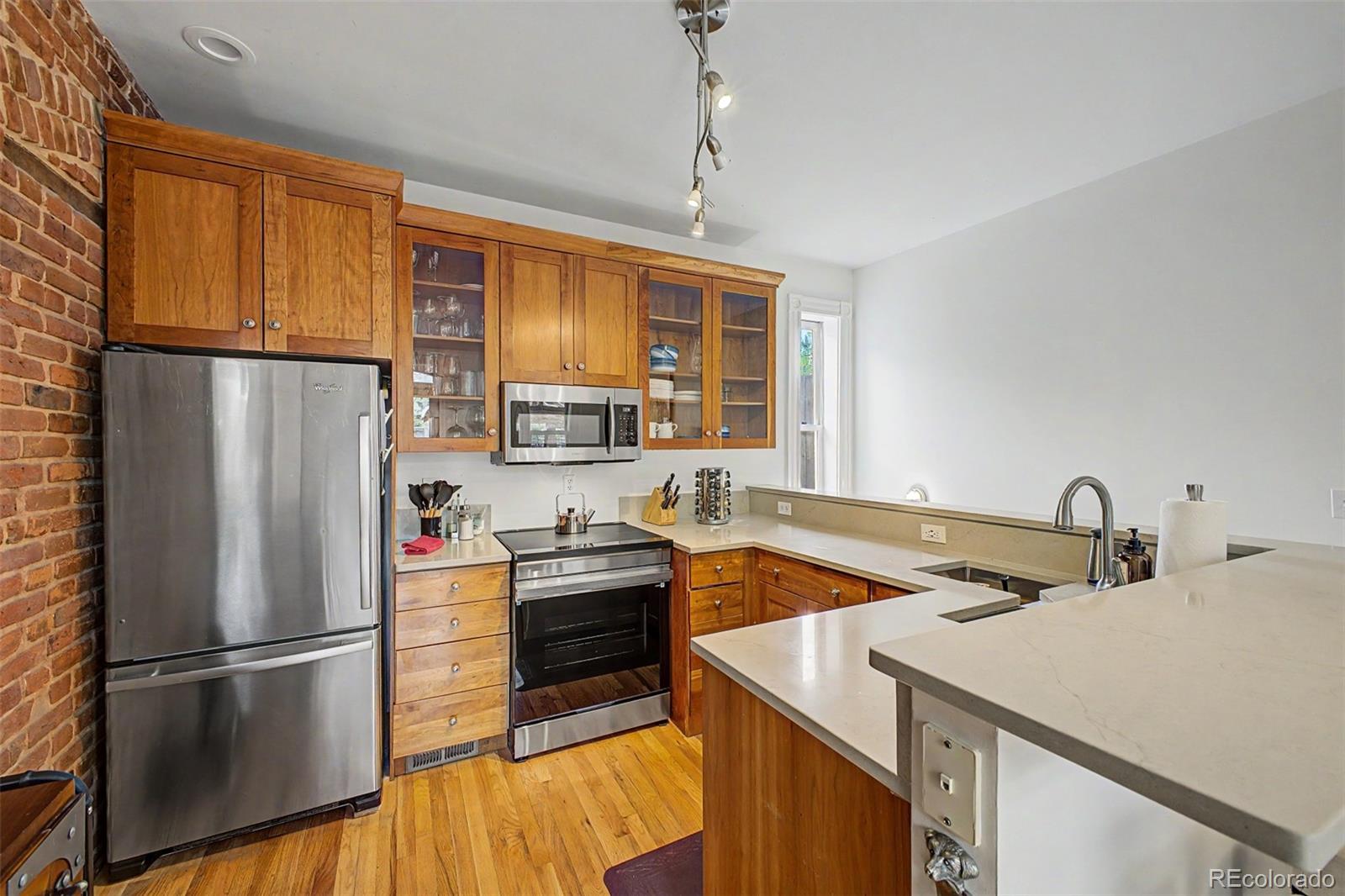 2504 Glenarm Place